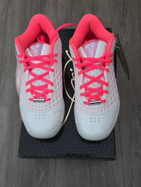 Nike Kobe III Low Protro WNBA All Dtar Sail/Hot Punch Men 5/women 6.5